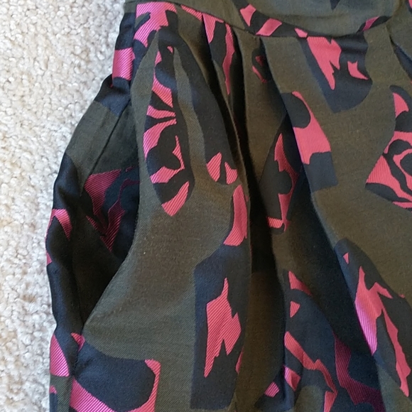 🚫SOLD🚫 Banana Republic Pink Pleated Mini Skirt - Picture 7 of 12